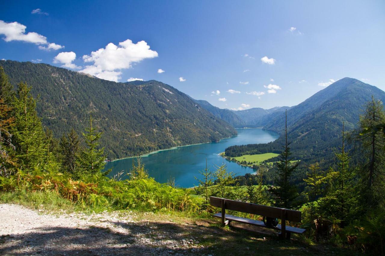 Haus Lackner Am Weissensee In Kaernten Exteriör bild