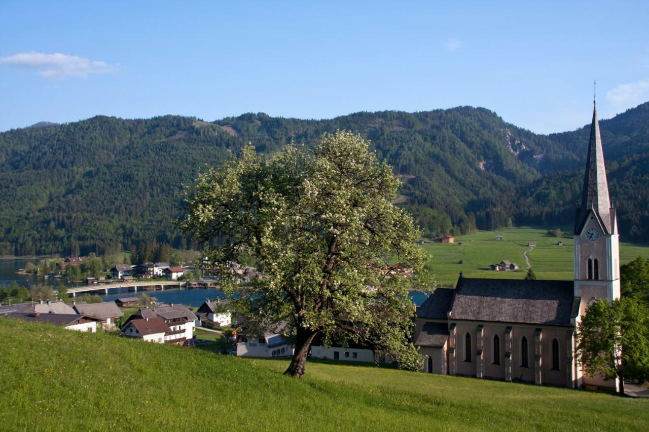 Haus Lackner Am Weissensee In Kaernten Exteriör bild