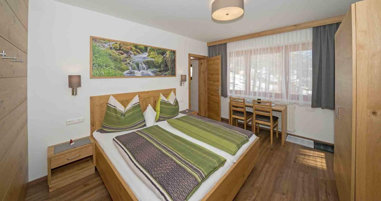 Haus Lackner Am Weissensee In Kaernten Exteriör bild
